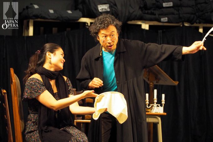 29日組の脇園 彩(ロジーナ))と柴山昌宣(バルトロ)