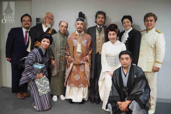 第1幕終了後に
