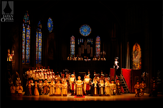 2006年、新国立劇場にて上演された藤原歌劇団公演「トスカ」