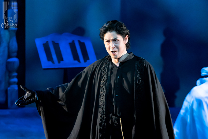 藤原歌劇団・NISSAY OPERA 2022公演「コジ・ファン・トゥッテ」より