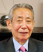 立石信雄常務