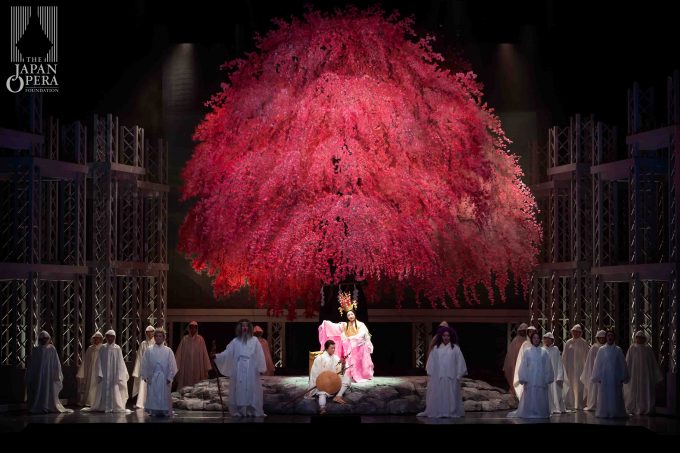 第3幕より 紅天女(小林沙羅)、一真(山本康寛)、長老(三浦克次)、お豊(松原広美)、こだま(飯嶋幸子)、しじま(古澤真紀子)、クズマ(照屋篤紀)