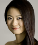 光岡暁恵